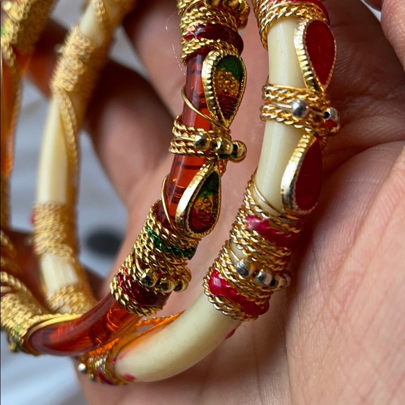 Bangles - Picture 5 of 6